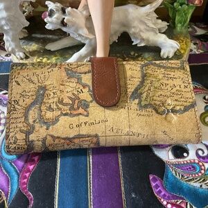 Patricia Nash European Map Print wallet